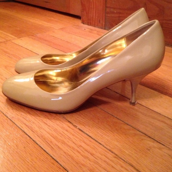 Coach Shoes - Coach Nude Patent Heels Size 11